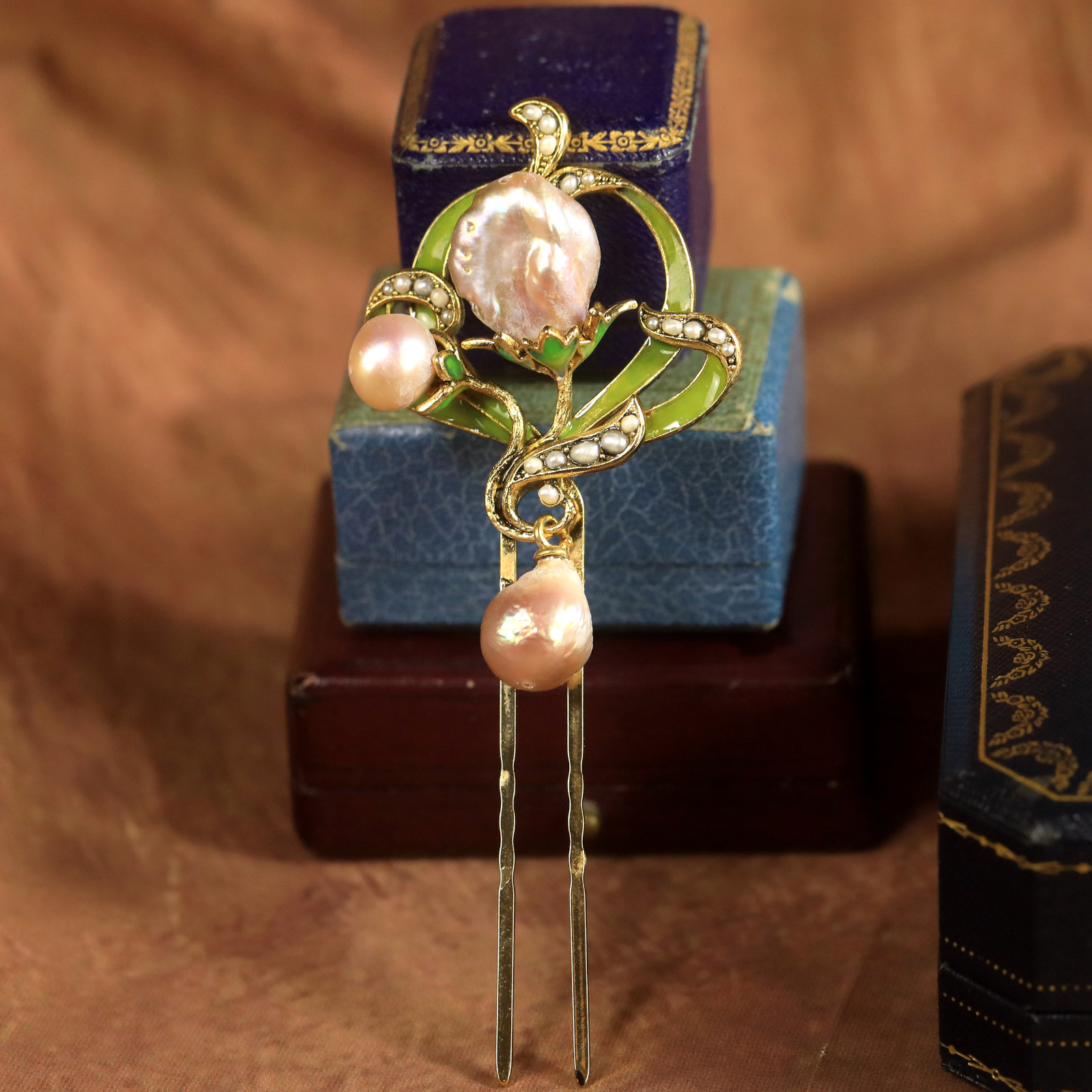 Peigne à cheveux anti-glisse Art Nouveau vert pour faire tenir vos chignons de fête