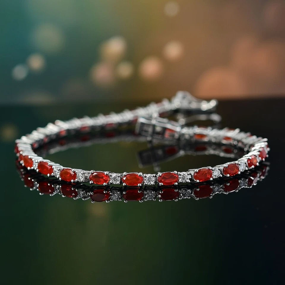 Brazalete Tenis 4.60ctw Ópalo de Fuego Carmesí y Moissanita Chapado en Rodio 6.50" Foto 2 de 4