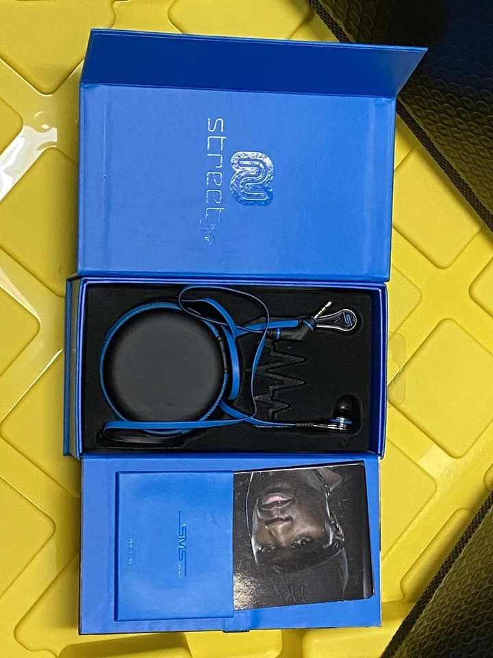 Teléfonos intrauditivos SMS Audio STREET by 50 Shadow negros y azules. S4 Foto 4 de 4