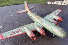 YONEZAWA Boeing B-50 SUPER FORTRESS 14.75" wingspan JAPAN friction Tin Litho