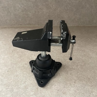 Dremel D-Vise Multi-Vise Model 2500 Rotary Tool Vise Workstation Benchtop Clamp