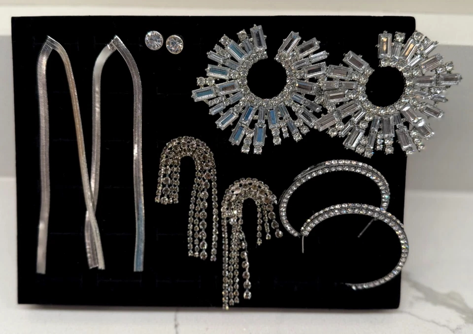 Lote de 5 pares de pendientes tono plata, diamantes de imitación y circonita cúbica - gotas de cristal brillante Foto 3 de 4