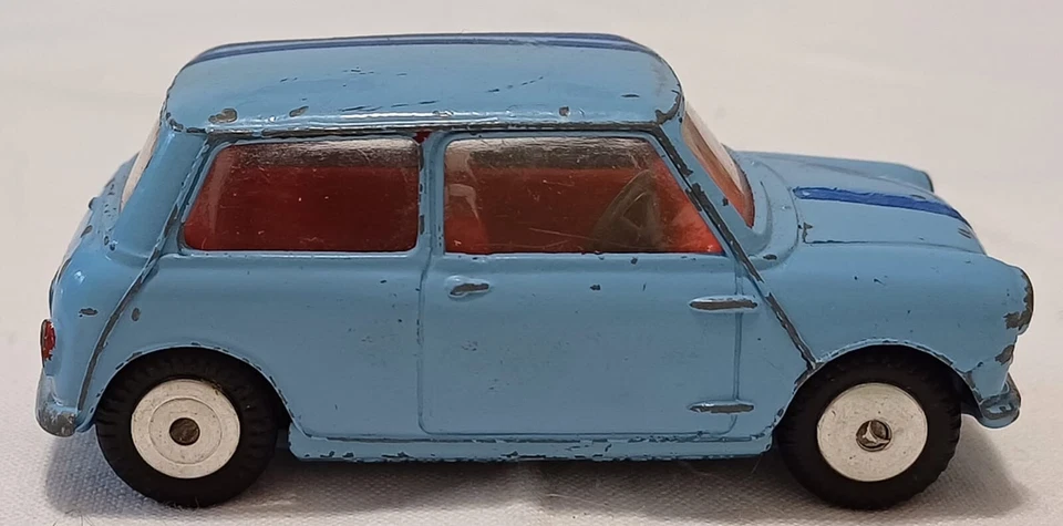 Corgi Toys Morris Mini Minor, very good condition. - Immagine 2 di 4