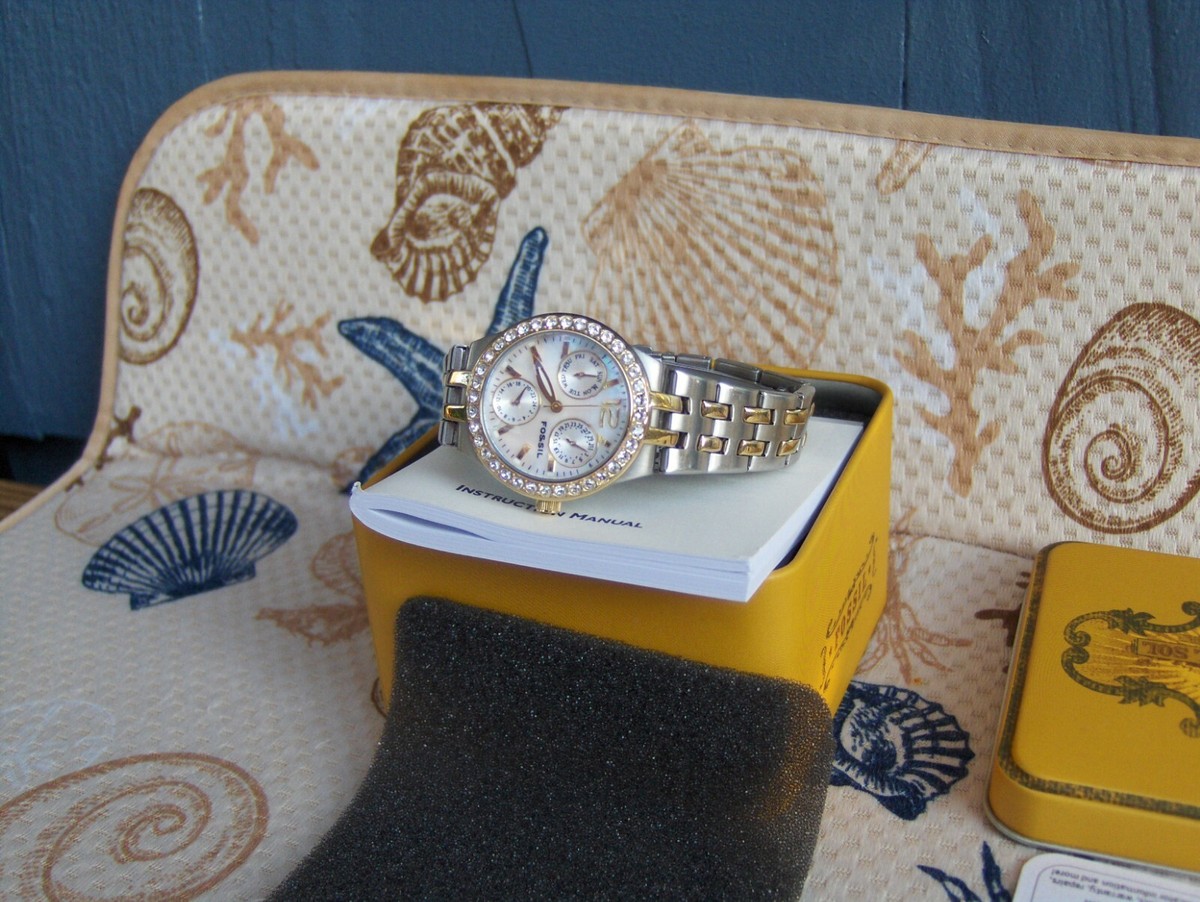 FOSSIL ES 1732 3 EYE MOTHER OF PEAR FACE DIAL PRISM CUT FACE  display picture 3
