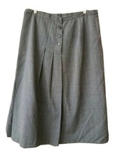Grey 4 button skirt size L