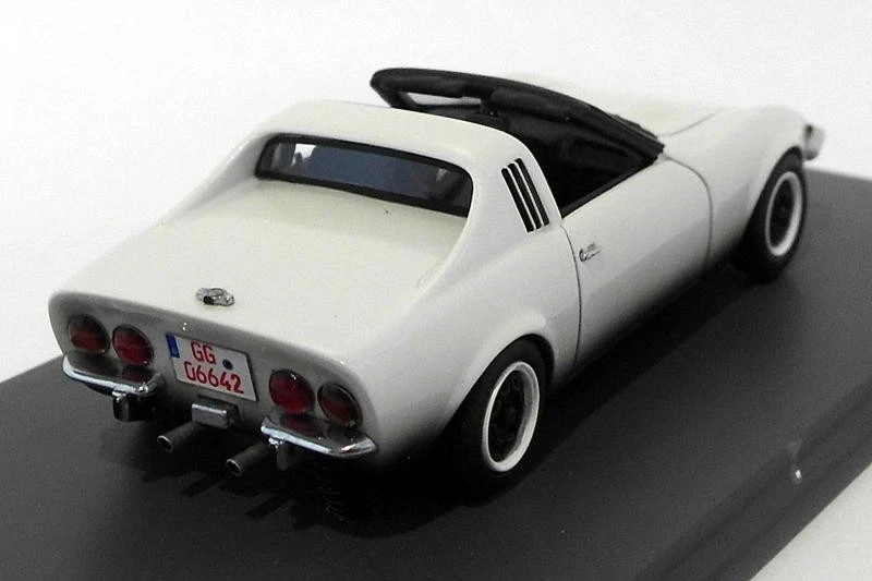Modelo resina escala 1/43 NEO43082 - Opel GT Aero - Blanco Foto 3 de 3