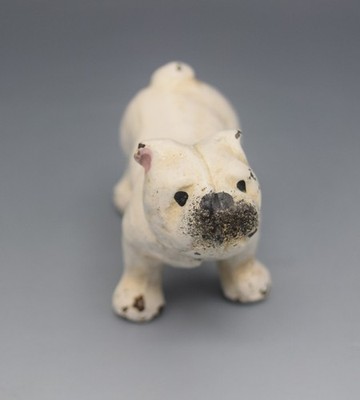 ANTIQUE CAST IRON  COLD PAINTED WHITE ENGLISH BULLDOG SMALL FIGURINE HUBLEY?