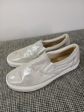 Womens New Look Silver Shoes Size 6 UK Slip On Pumps Trainers - See Description