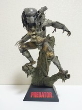 Sideshow Collectibles Jungle Predator Diorama Statue Limited to 1750 pcs