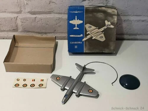 WIKING Modell-Flugzeuge & -Raumschiffe im Maßstab 1:200