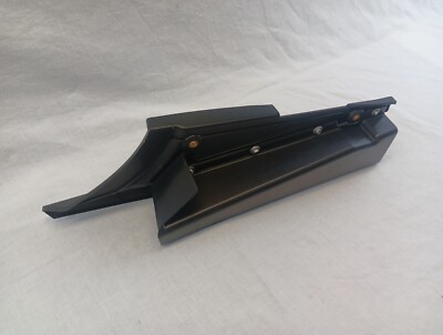HARLEY DAVIDSON GENUINE REVOLUTION X XG 750 LOWER CHAIN GUARD COVER 60300090