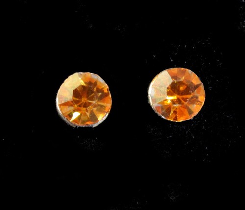 1 Pair Magnetic Earrings Rhinestone Beads Magnet Earrings 6 MM Studs - Picture 8 of 15