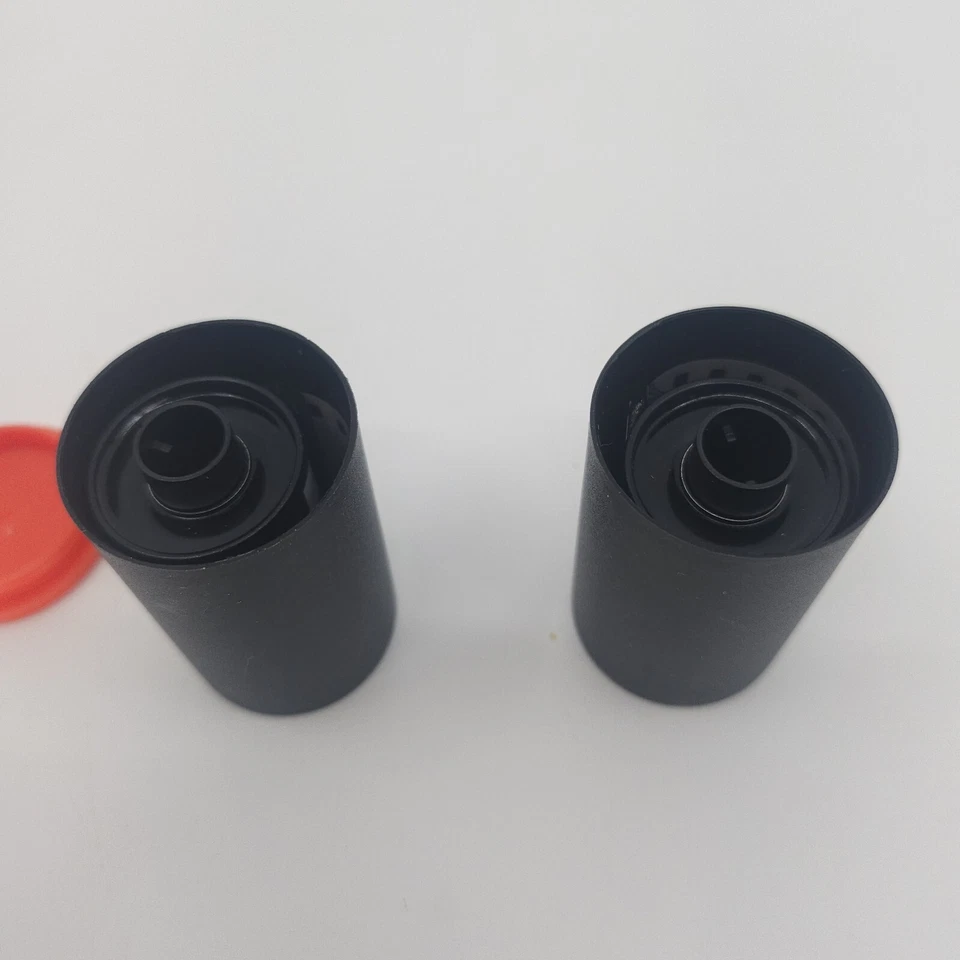 (2) Rolls Ilford XP2 Super 400 película en blanco y negro C41 400/27 Foto 3 de 3