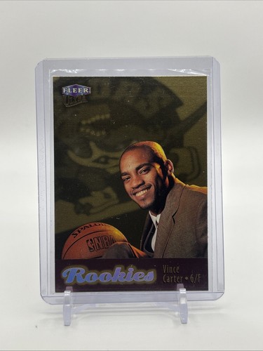 1998-99 Fleer Ultra - Rookies Gold Medallion #106G Vince Carter (RC)