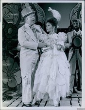 New York Carroll Oconnor Barbara Sharma Cbs Event 7X9 Historic Vintage Photo