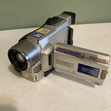 JVC GR-DVL315 Digital Video Camera 400x UNTESTED