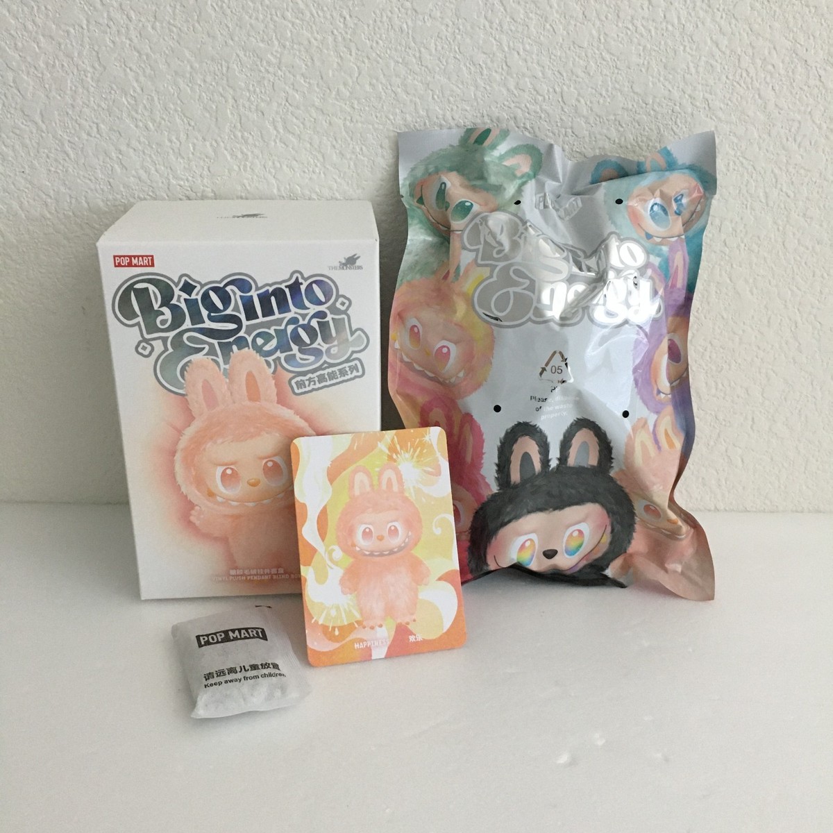 ぬいぐるみ POPMART LABUBU Big into Energy HAPPINESS Labubu The Monsters Big into Energy Series Vinyl Plush