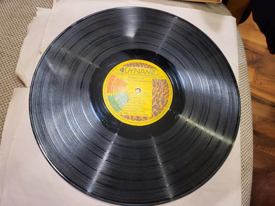 Byron Lee Tighten Up LP EX Vinyl VG+ Cover Dynamic DY3315 Jamaica Reggae 1969 - Image 3 of 4
