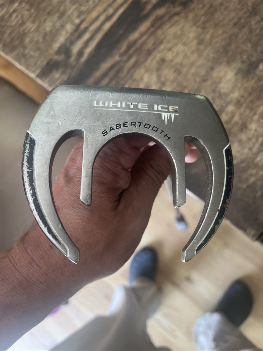 ODYSSEY WHITE ICE SABERTOOTH Putter / 35 Inches / Right Hand READ
