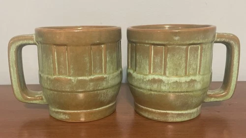 Vtg Pair of Frankoma Pottery Wagon Wheel Mug Set Prairie Green 16 Ounce 94M
