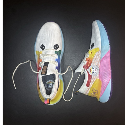 Under Armour HOVR Phantom 3 SE 'Pride 