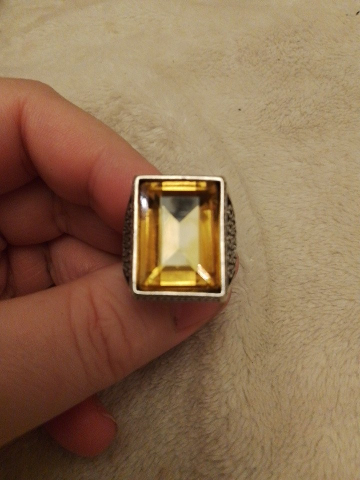 Emerald Cut Yellow Gem Ring Sz 12ct Silver Metal UK R+1/2 USA 8.75-image