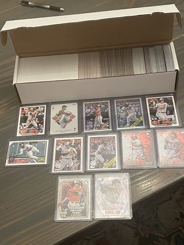 2023 TOPPS 1 SET COMPLETO HOBBY MASTER 689 CARTE TOTALI 8 SET INSERTI LEGGI ๐