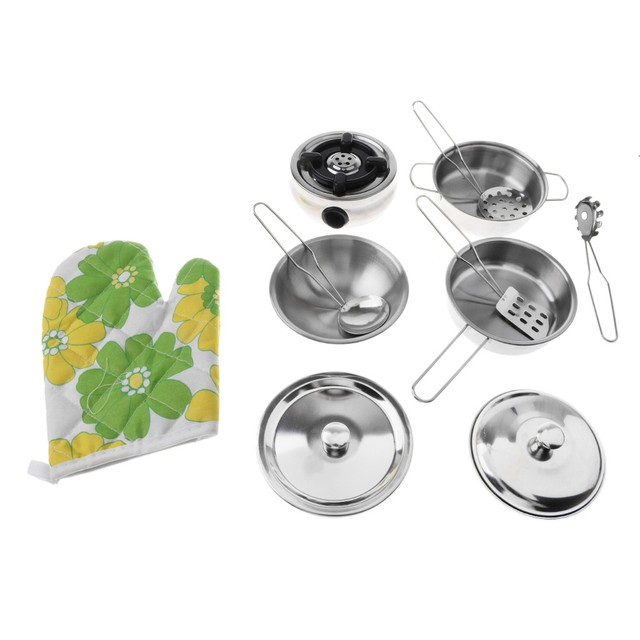 role play pots and pans