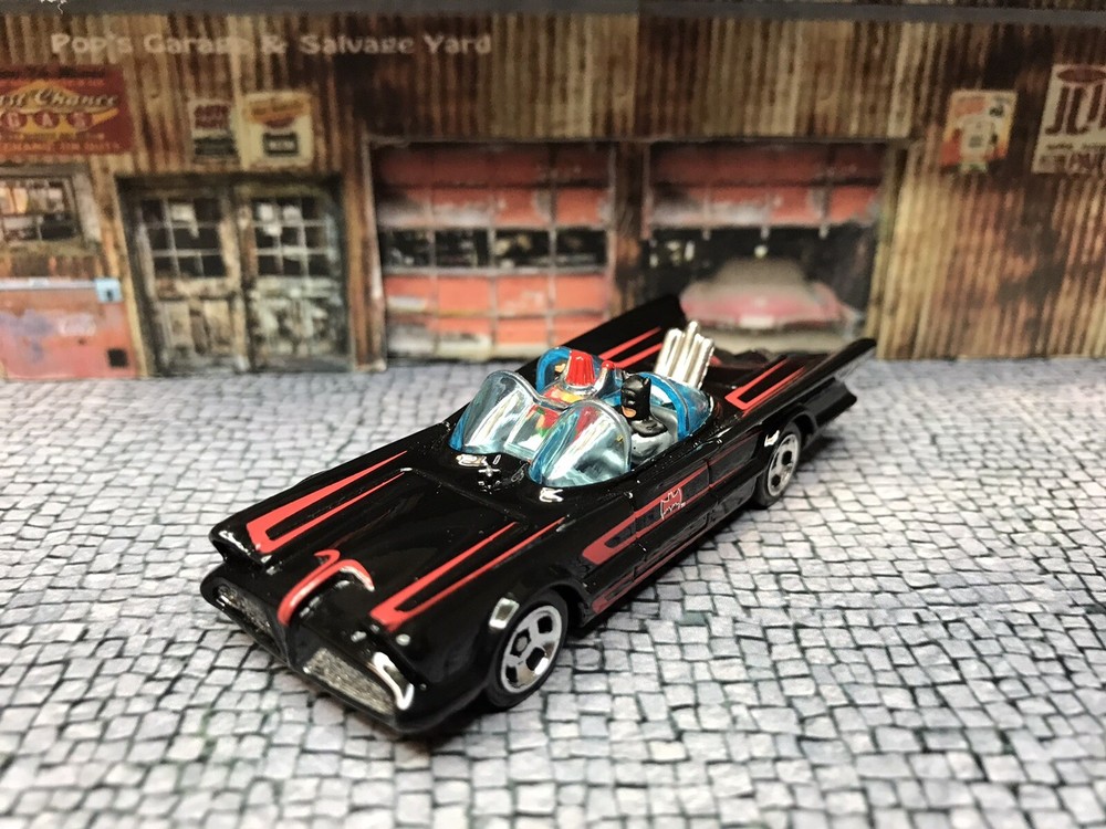 Hot Wheels 1966 Batmobile 1/64 Scale with Batman Robin Figures Corgi Repro