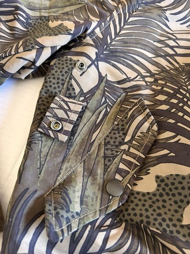 Uniqlo Carine Roitfeld Limited Edition Olive Green Palm Leaf Print Bomber Jacket - Picture 5 of 9