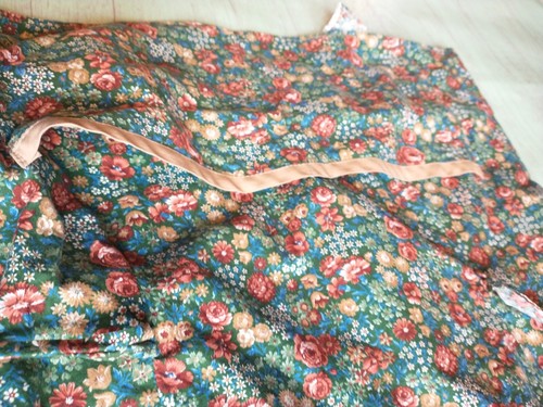 Vintage Hemdschürze Blumenmuster Taschen - Bild 4 von 5
