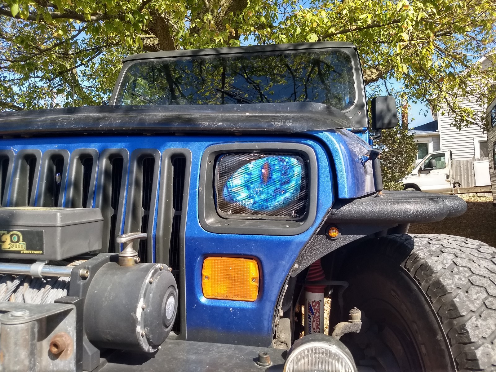 Picture 2 of 3