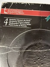 Set Of 4 Les Verreries De Saint.Gobain Glass Plates-France