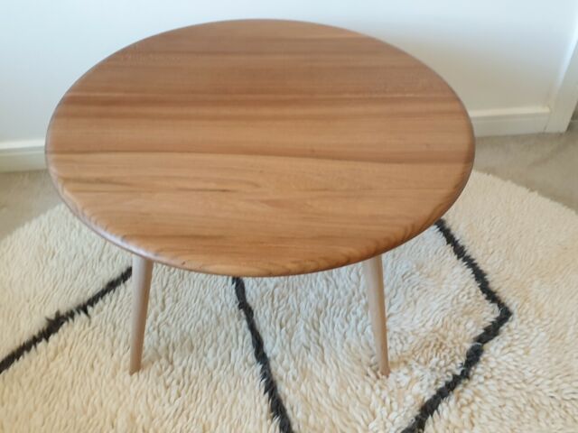 Vintage Ercol Coffee Table Blue Label Model 142 circa 1960s GU9131 Vintage Ercol Coffee Table Blue Label Model 142 circa 1960s GU9131