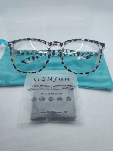LianSan Oversize Anti-Fog Safety Goggles for Nurses, Z87.1 Certified Safety G... - Picture 3 of 4