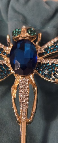 Vintage Dragonfly Brooch Jewelry with Blue and Green Accents Goldtone Unique - Picture 4 of 9