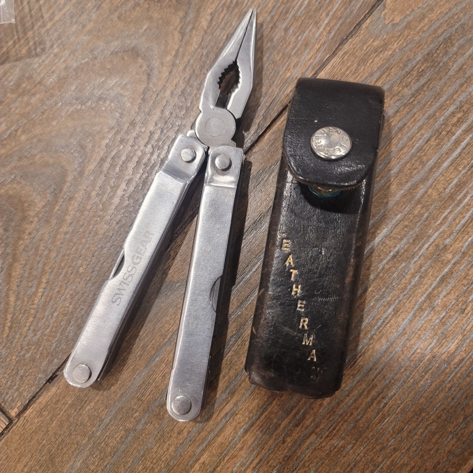 SwissGear Stainless Steel Multi-Tool with Pliers, Knife, Fil