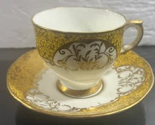 Vintage Salisbury Gold Gilded Footed Floral Tea Cup and Saucer 7701Y