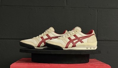 Onitsuka Tiger Ultimate 81 White Red Deadstock Y2K |W7 M5.5| Rare Collector Pair
