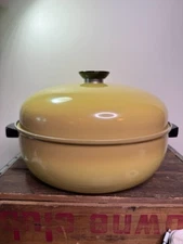 Vtg 1960s Regal Ware Aluminum 5.5 Qt Pot Dutch Oven Roaster 12.75" Gold USA Made