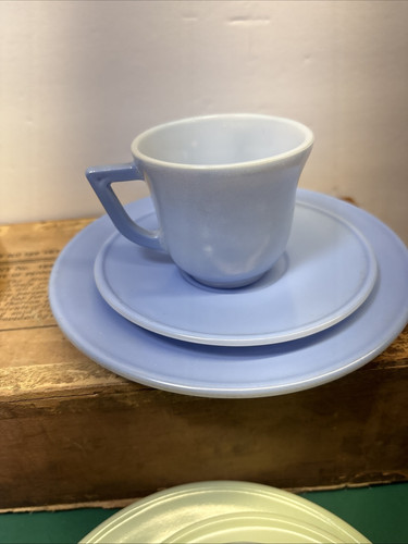 VTG Mid Century Teacup And Saucer Set Blue Green Pink Yellow - Picture 2 of 14