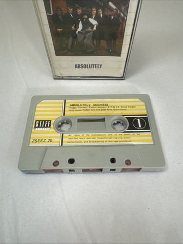 Madness ABSOLUTELY Cassette ZSEEZ29 UK 1ST ISSUE 1980 PAPER LABEL Ex Condition - Picture 2 of 7