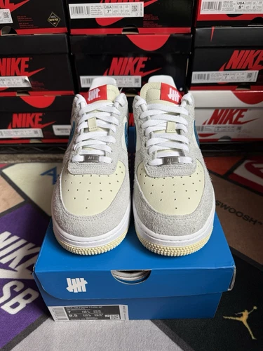 Size 7 mens/8.5 womens - Nike Air Force 1 Low SP Undefeated 5 On It Dunk vs. AF1