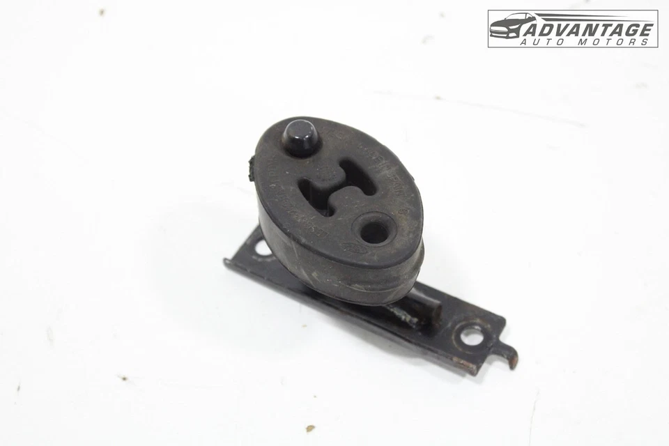 Ford Ranger 2019-2023 silenciador de escape suspensión de tubo con soporte KB3G5A261AA OEM Foto 4 de 4