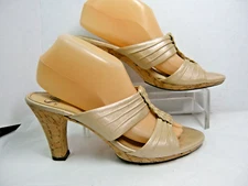 Sofft Womens Heels Size 9 N  Strappy Heels Pearl Beige Leather  #JS