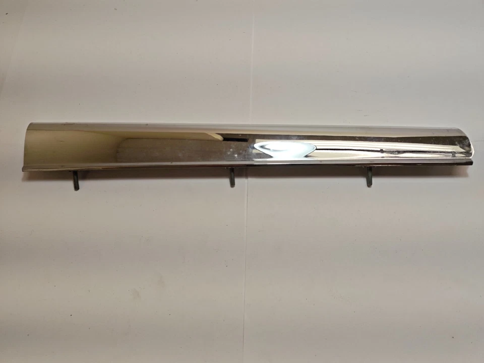 Chrysler 1962 barra de parrilla central delantera moldura cromada 2099808 nuevo en stock Foto 4 de 4