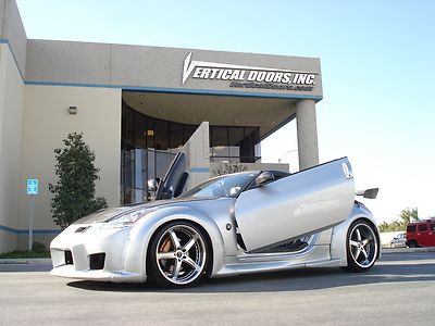 Nissan 350z 03-09 Lambo Style Vertical Doors VDI Bolt on Hinge Kit