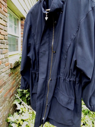 LOWER **SALE PRICE!***Carlo Briani black raincoat parka *EUC *sz. M-L - Picture 9 of 12