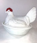 Vtg50's Milk Glass Nesting Hen Detailed Basket Weave Base Detailed Hen 6.5" x 9"