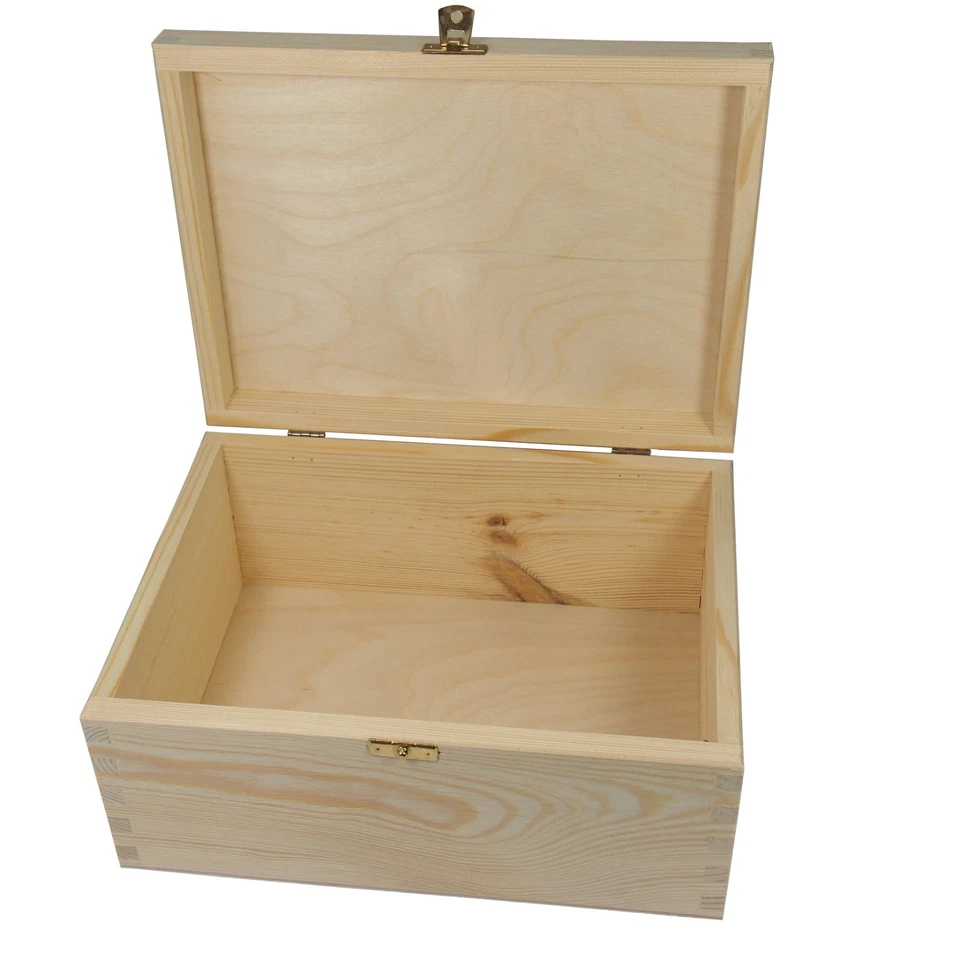 Large Wooden Chest with Clip – Ideal for Decoupage & Storage (29.5 x 21 cm) - Image 3 of 3